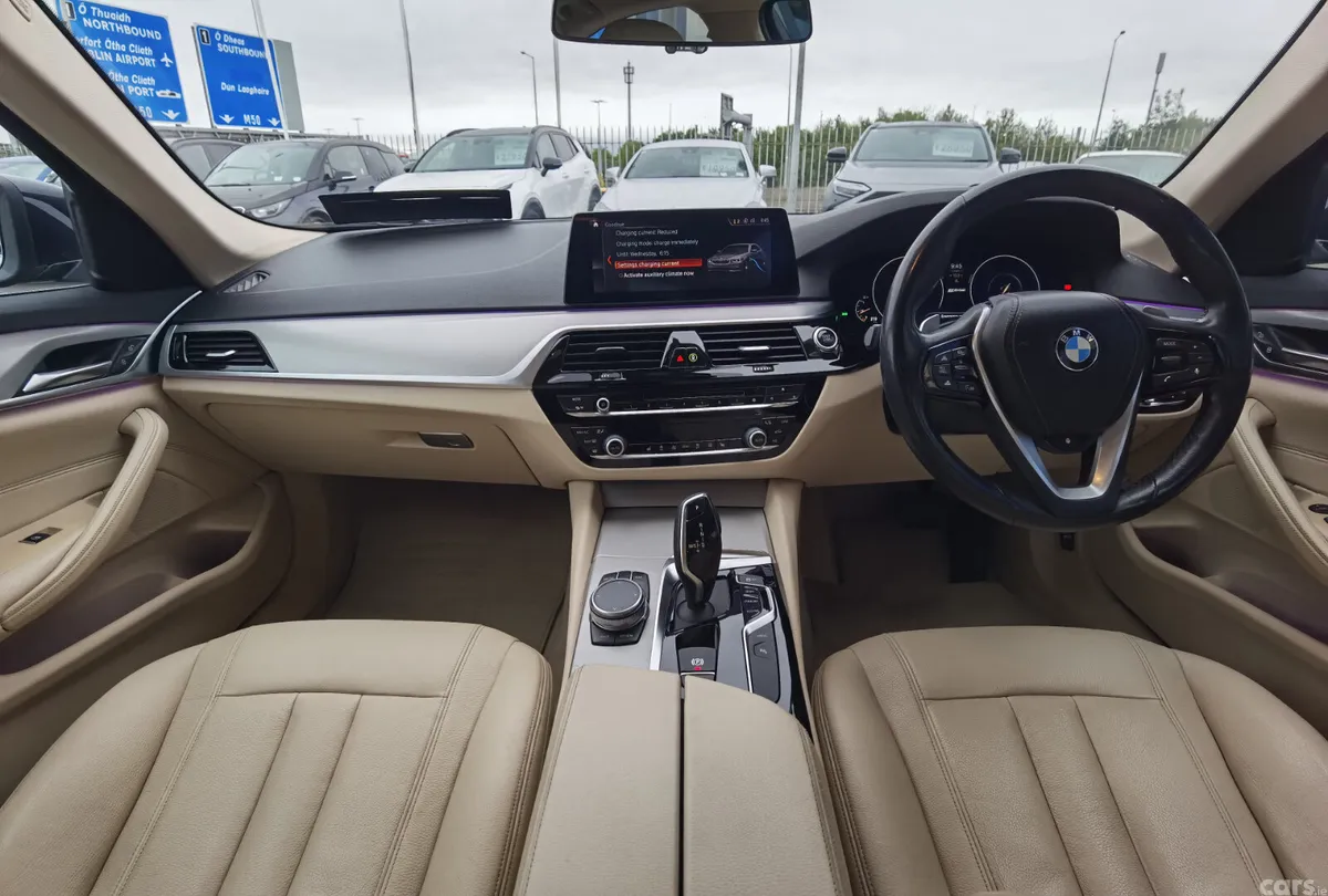 BMW 5-Series Saloon, Petrol Plug-in Hybrid, 2018, Blue