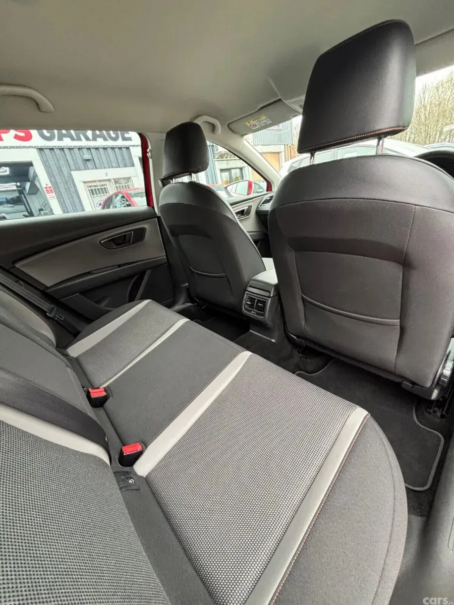 SEAT Leon Estate, Diesel, 2015, Red