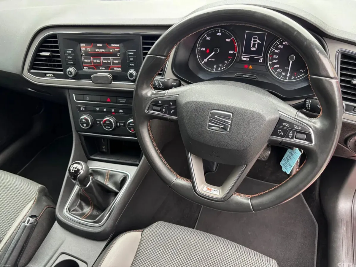 SEAT Leon Estate, Diesel, 2015, Red