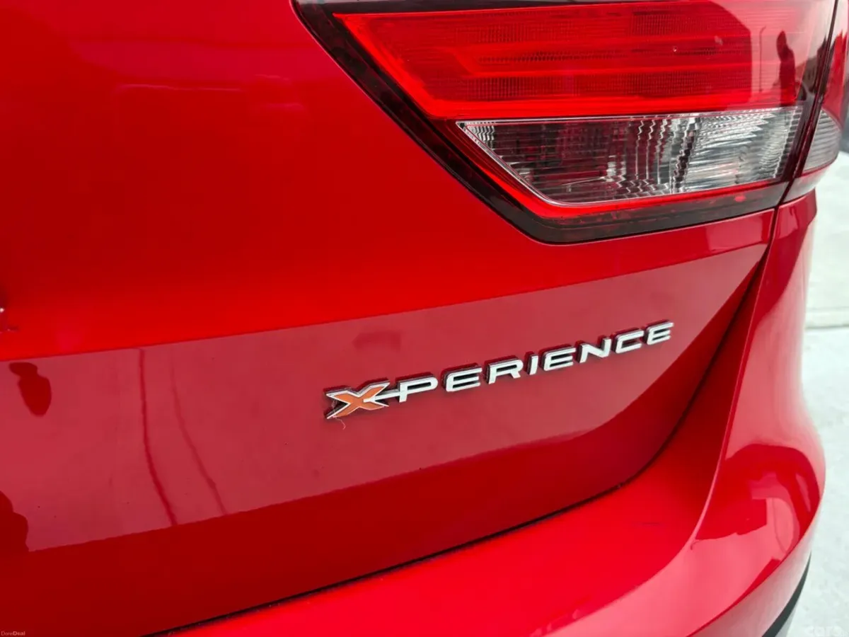 SEAT Leon Estate, Diesel, 2015, Red