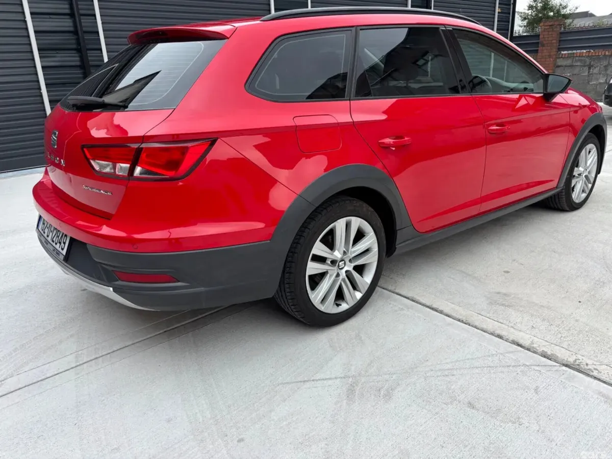 SEAT Leon Estate, Diesel, 2015, Red