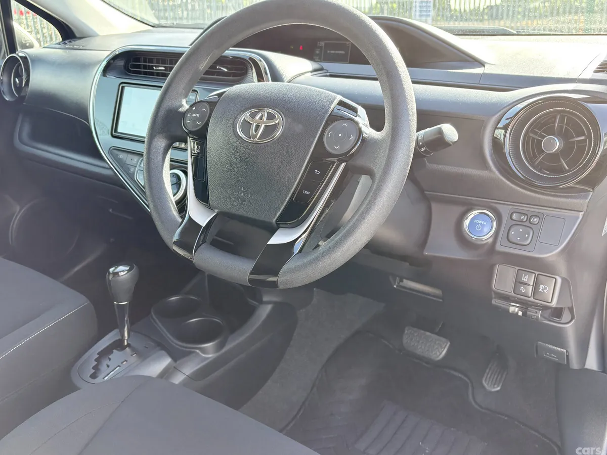 Toyota Aqua Hatchback, Petrol Hybrid, 2021, Silver
