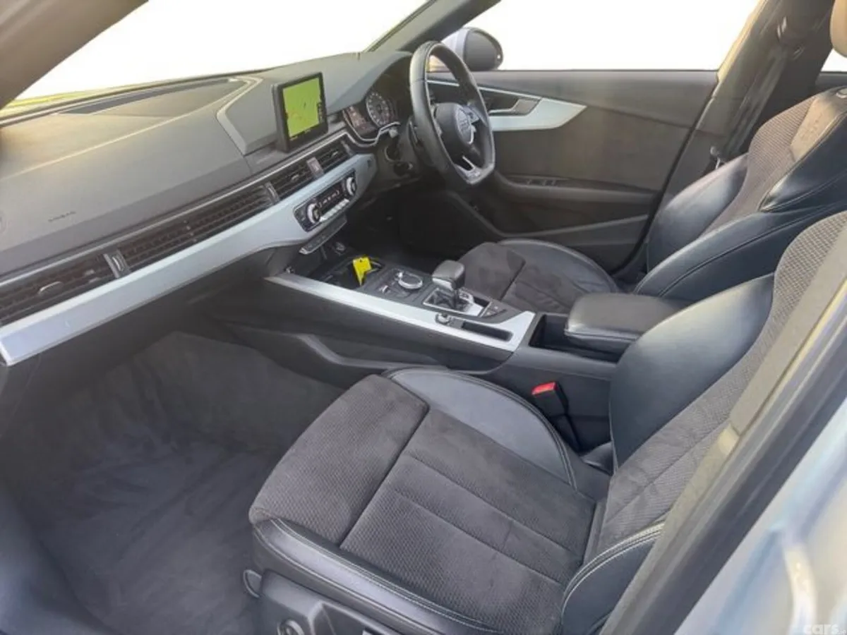 Audi A4 Saloon, Diesel, 2019, Silver
