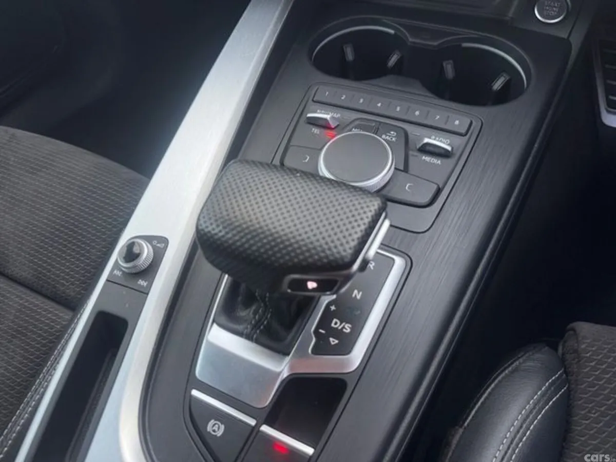 Audi A4 Saloon, Diesel, 2019, Silver
