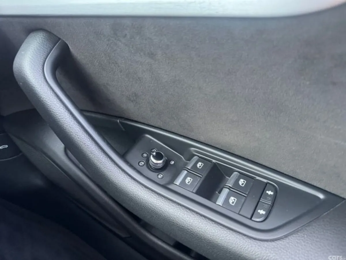 Audi A4 Saloon, Diesel, 2019, Silver