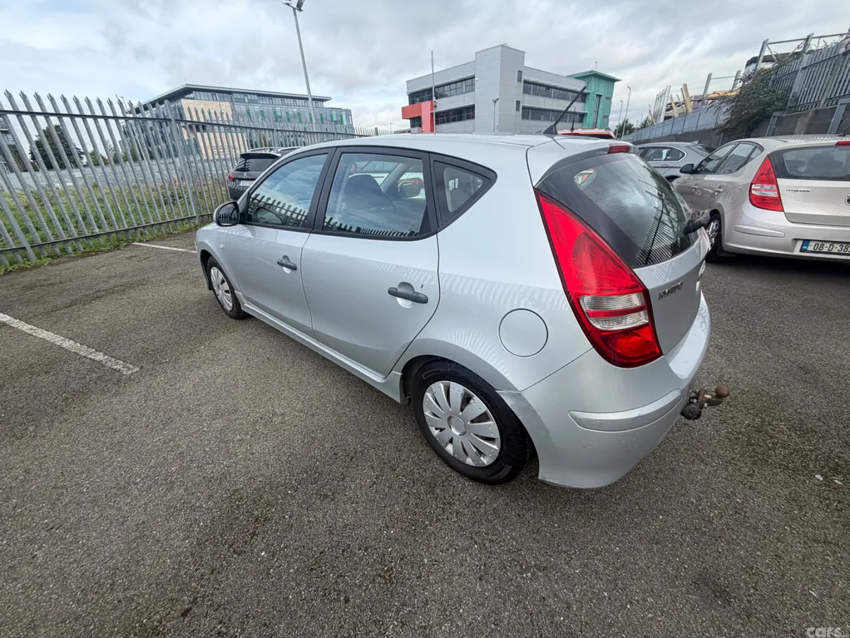Hyundai i30 Hatchback, Diesel, 2010, Silver