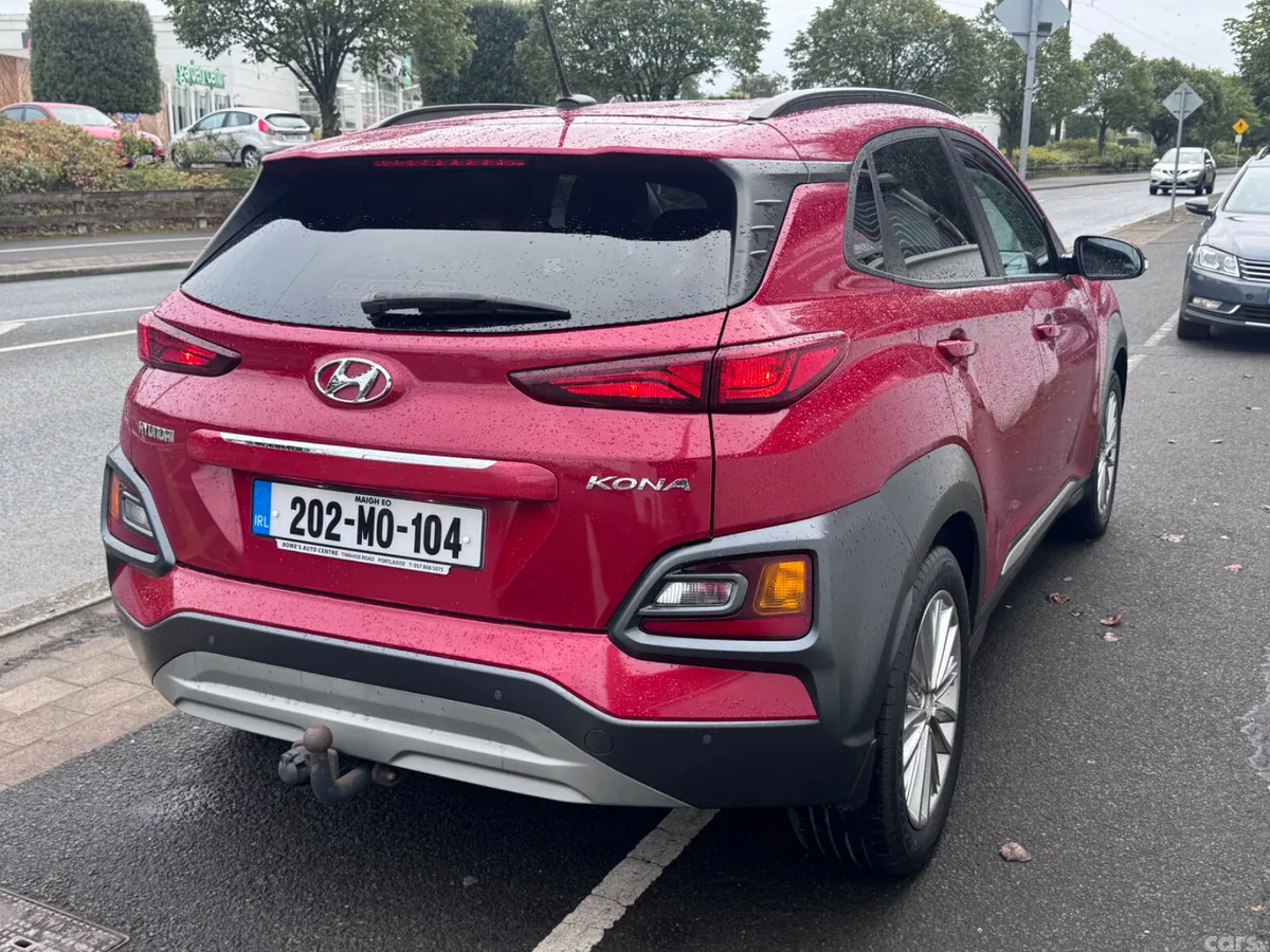 Hyundai KONA MPV, Diesel, 2020, Red