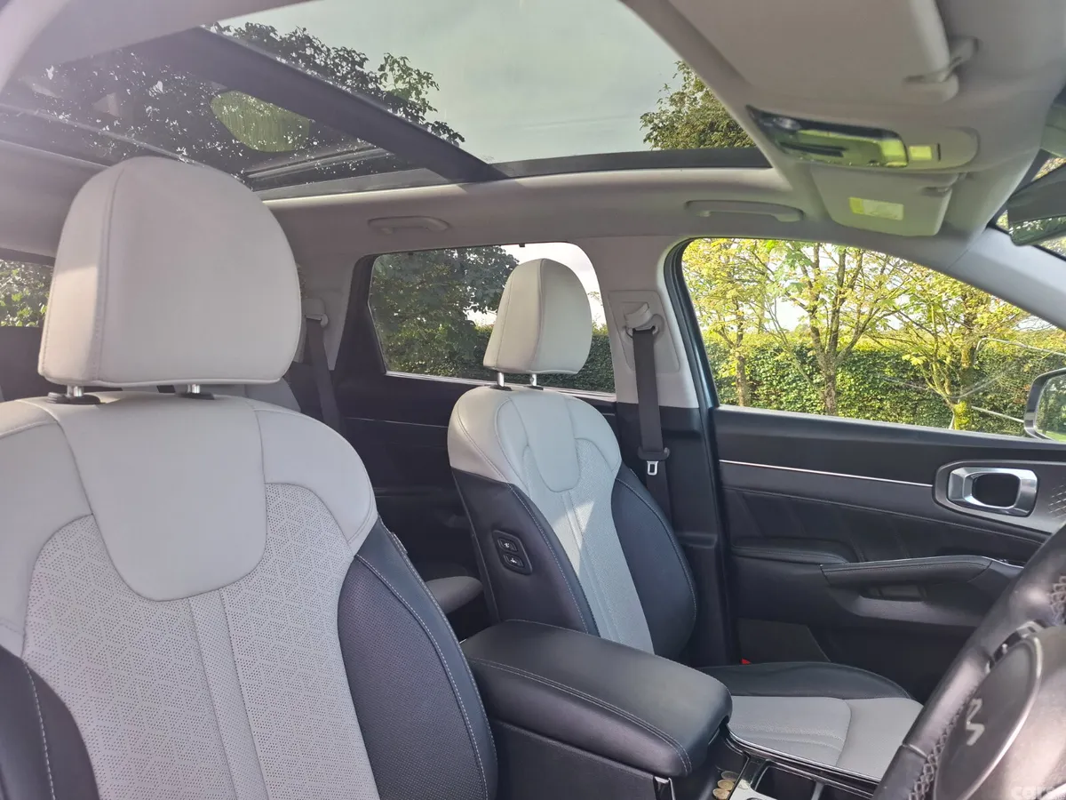 Kia Sorento SUV, Diesel, 2023, Blue