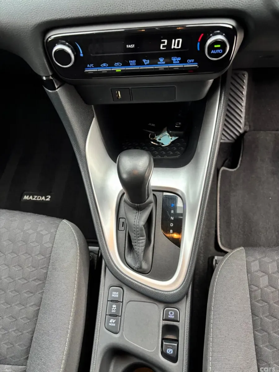 Mazda Mazda2 Hybrid Hatchback, Petrol, 2023, Grey