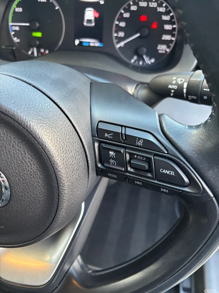 Mazda Mazda2 Hybrid Hatchback, Petrol, 2023, Grey
