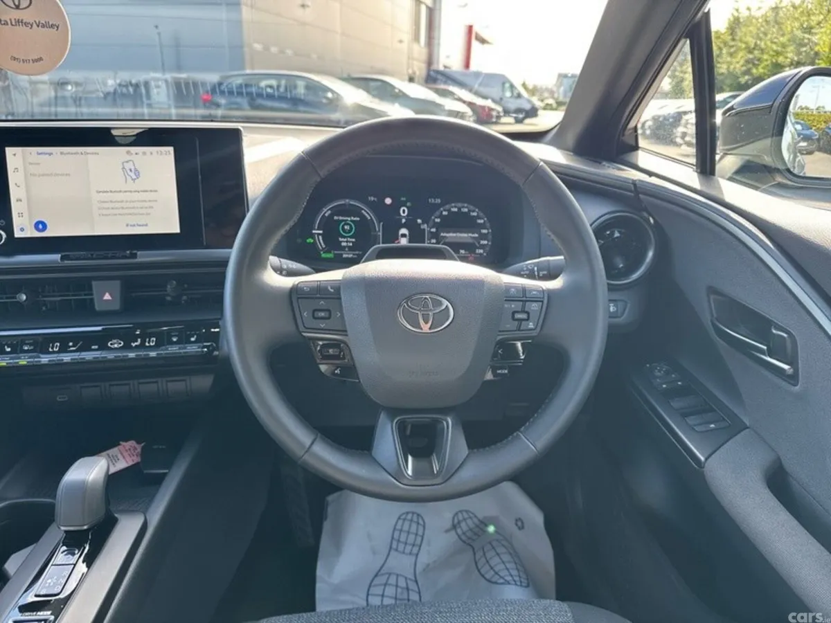 Toyota C-HR SUV, Petrol Hybrid, 2026, Grey