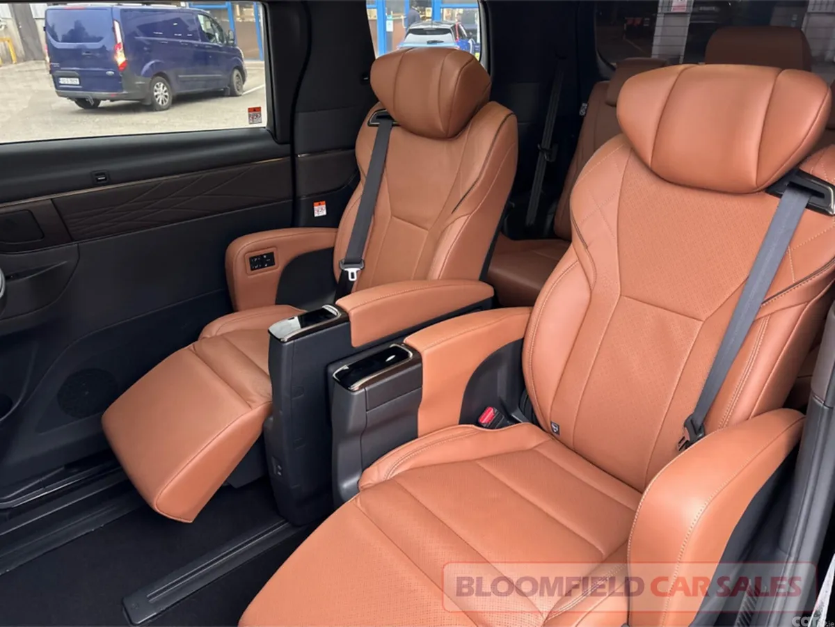 Toyota Alphard MPV, Petrol Hybrid, 2025, Black