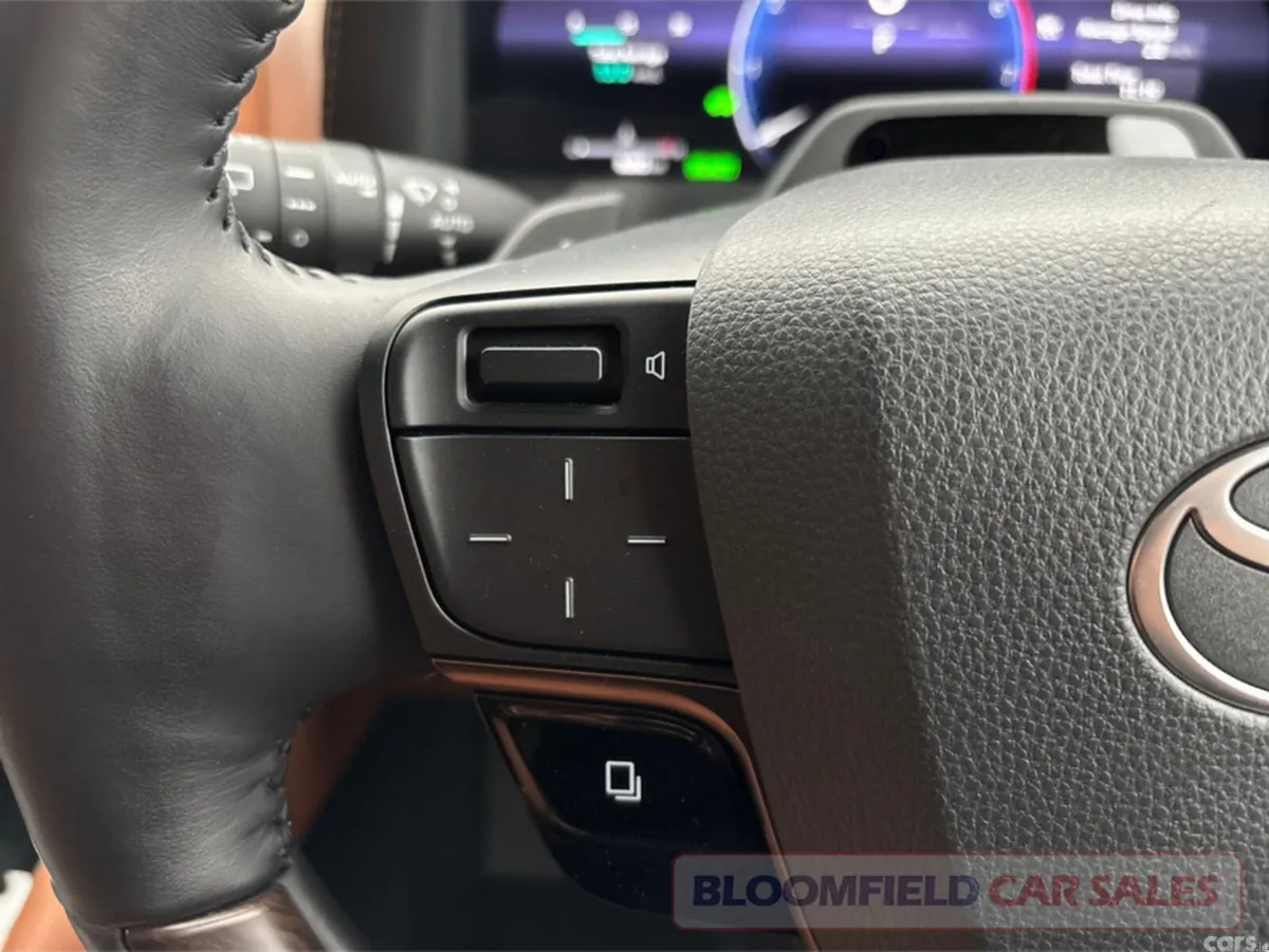 Toyota Alphard MPV, Petrol Hybrid, 2025, Black