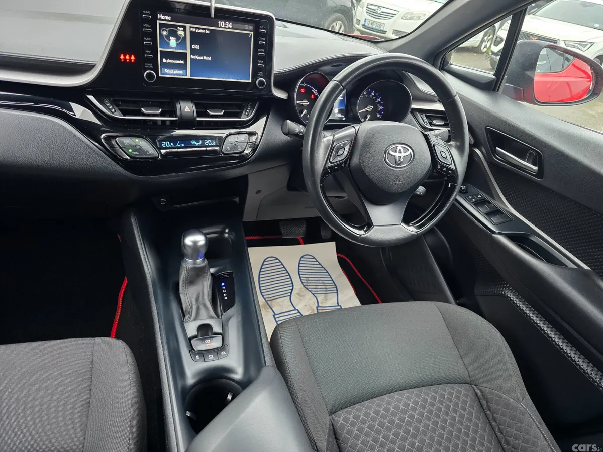 Toyota C-HR Hatchback, Petrol Hybrid, 2022, Red