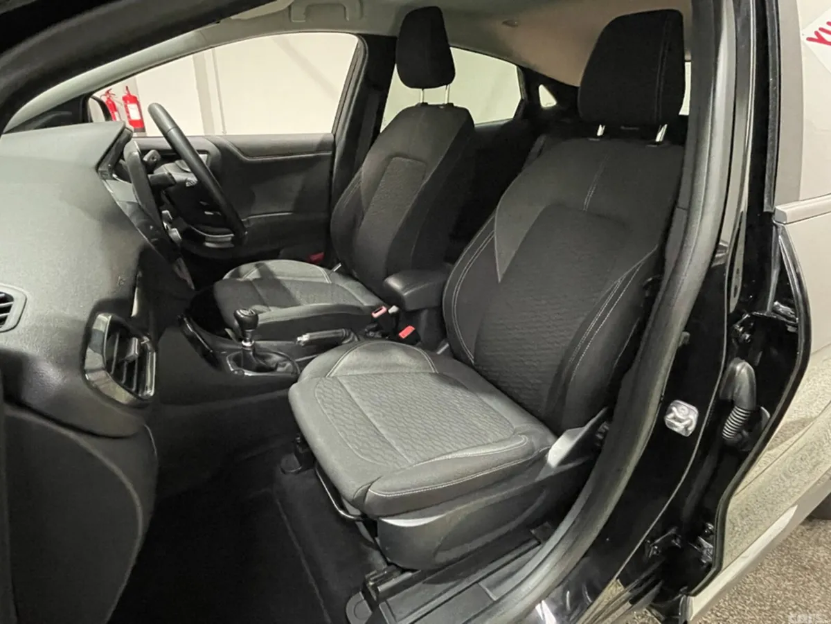 Ford Puma MPV, Petrol Hybrid, 2024, Black