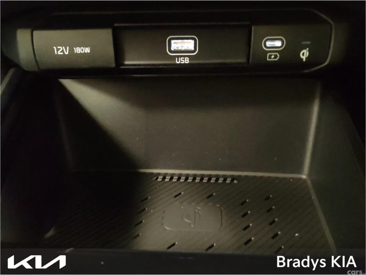 Kia Niro MPV, Petrol Plug-in Hybrid, 2026, Blue