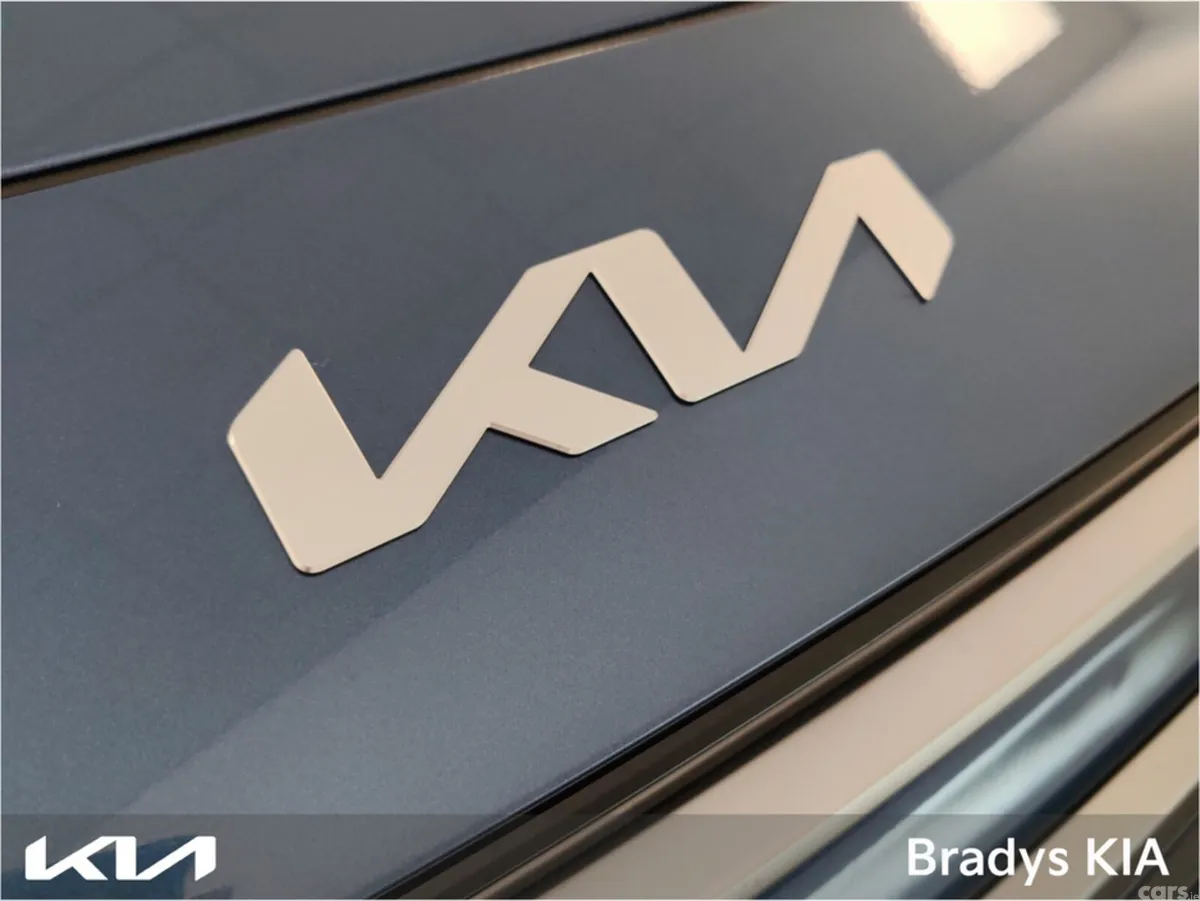 Kia Niro MPV, Petrol Plug-in Hybrid, 2026, Blue