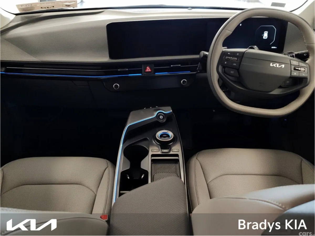 Kia EV6 MPV, Electric, 2026, White