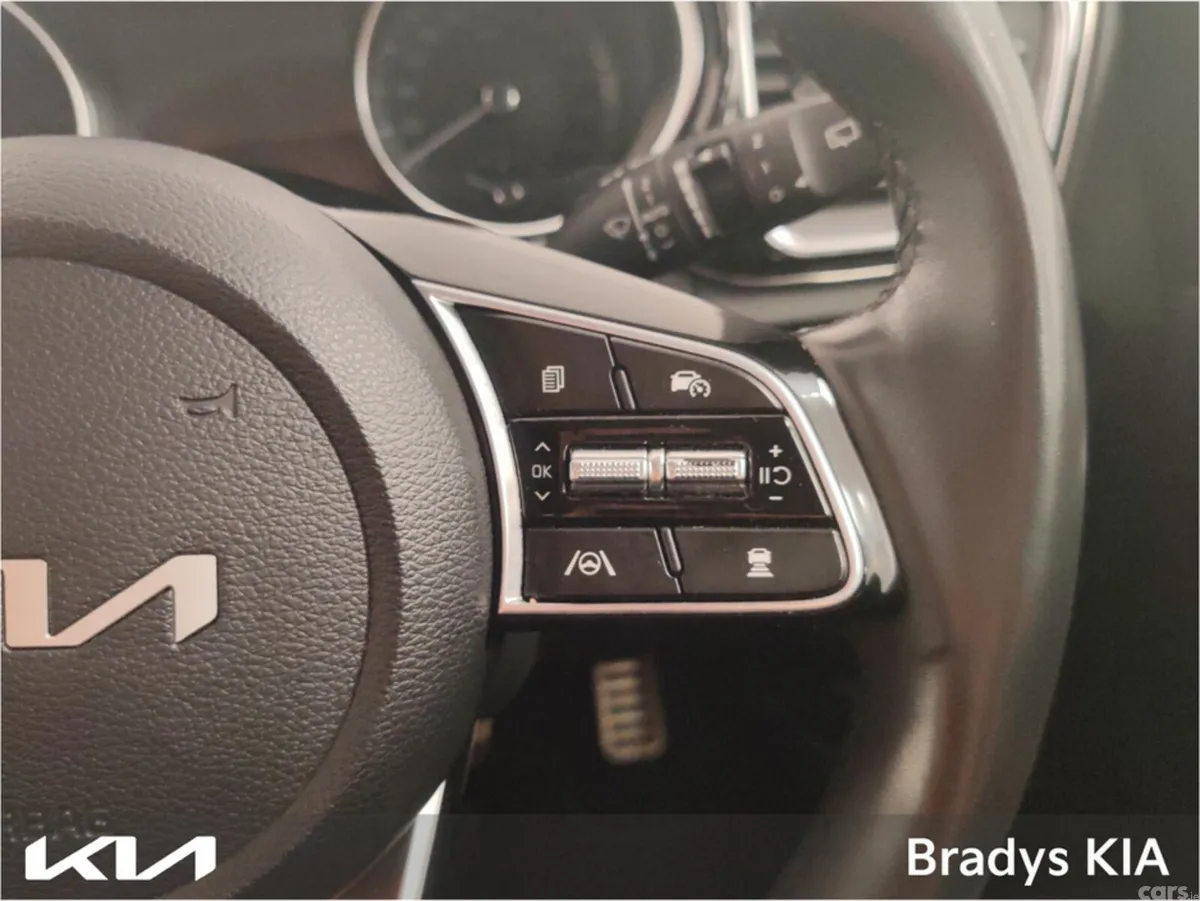 Kia XCeed Hatchback, Petrol Plug-in Hybrid, 2024, Grey