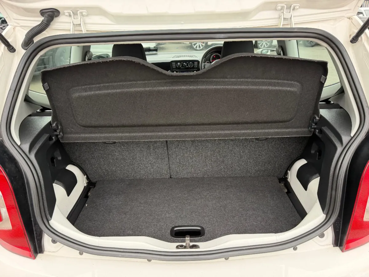 Volkswagen up! Hatchback, Petrol, 2015, White