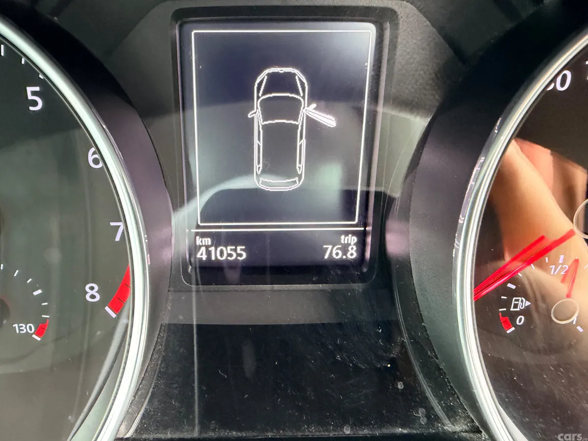 Volkswagen Polo Hatchback, Petrol, 2016, Red