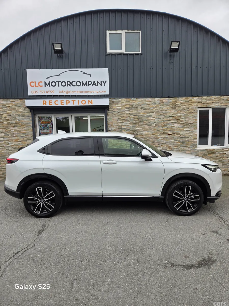 Honda HR-V SUV, Petrol Hybrid, 2025, White