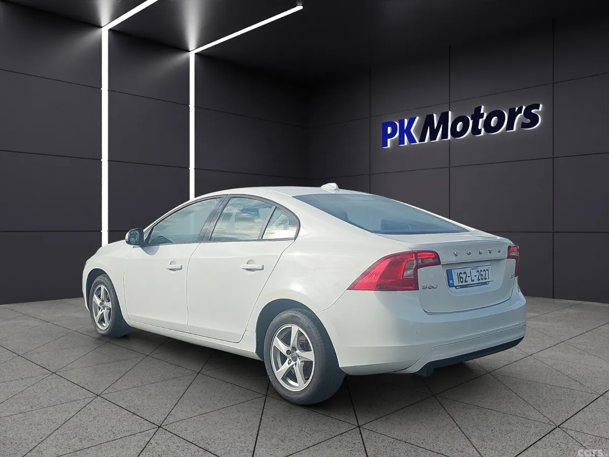 Volvo S60 Saloon, Diesel, 2016, White