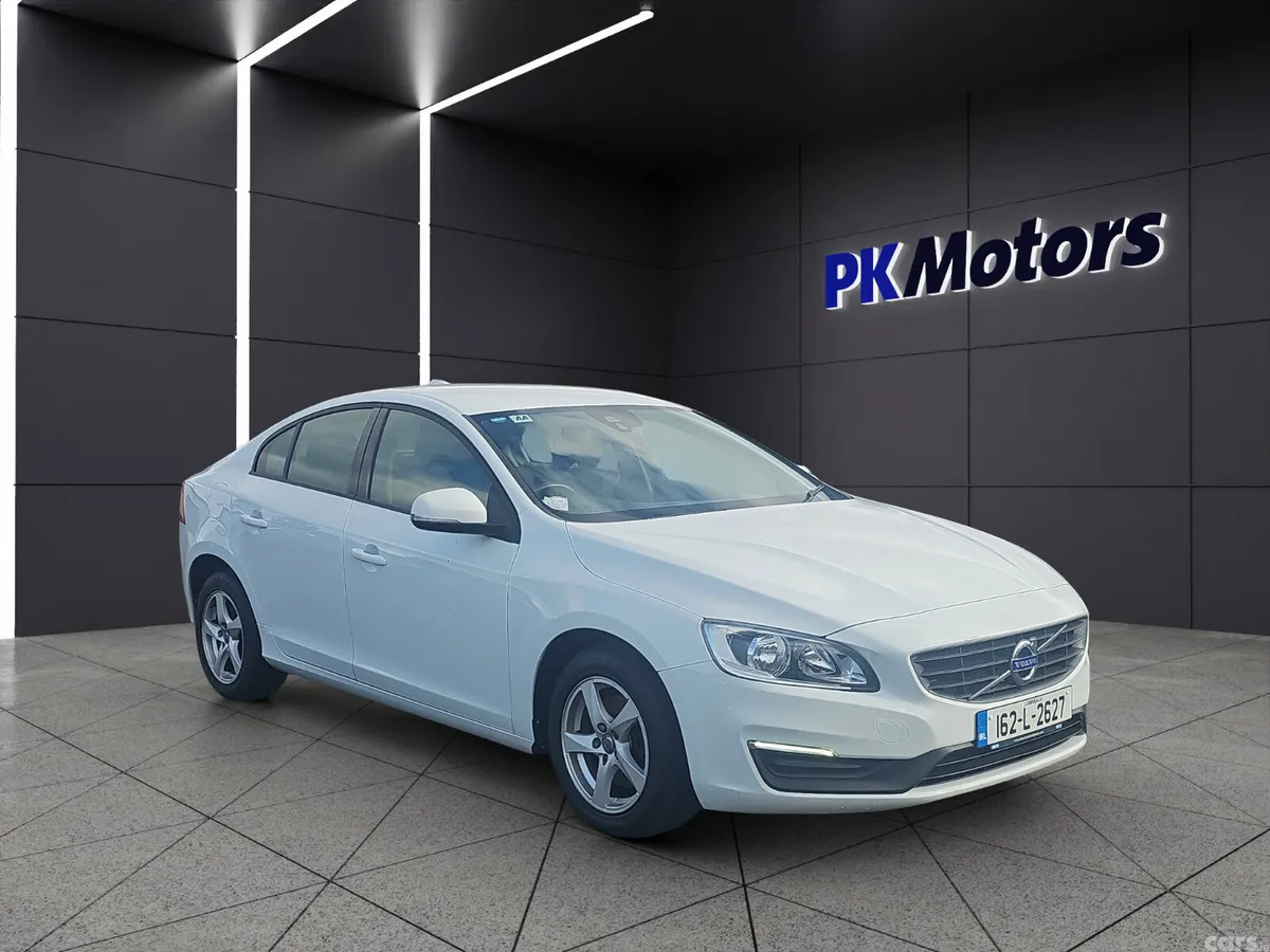 Volvo S60 Saloon, Diesel, 2016, White