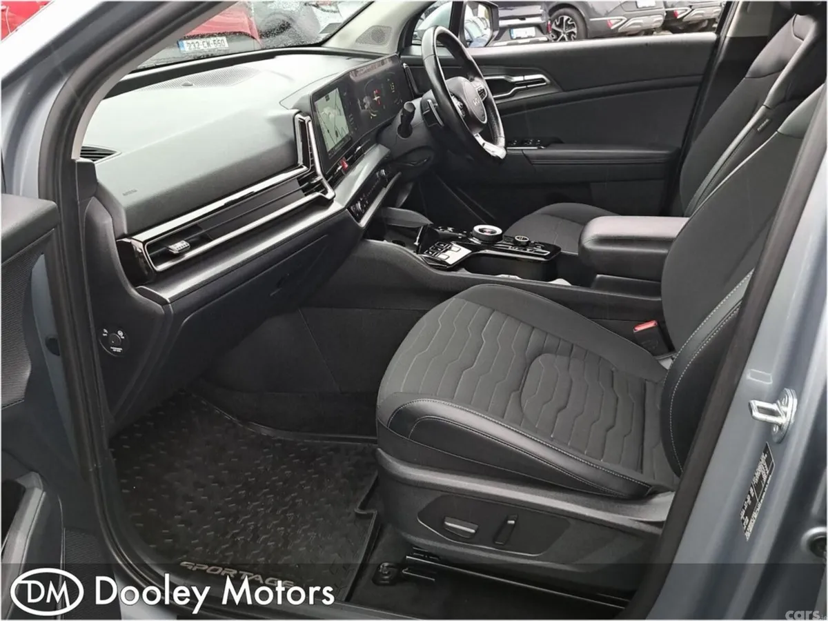 Kia Sportage SUV, Petrol Plug-in Hybrid, 2023, Grey