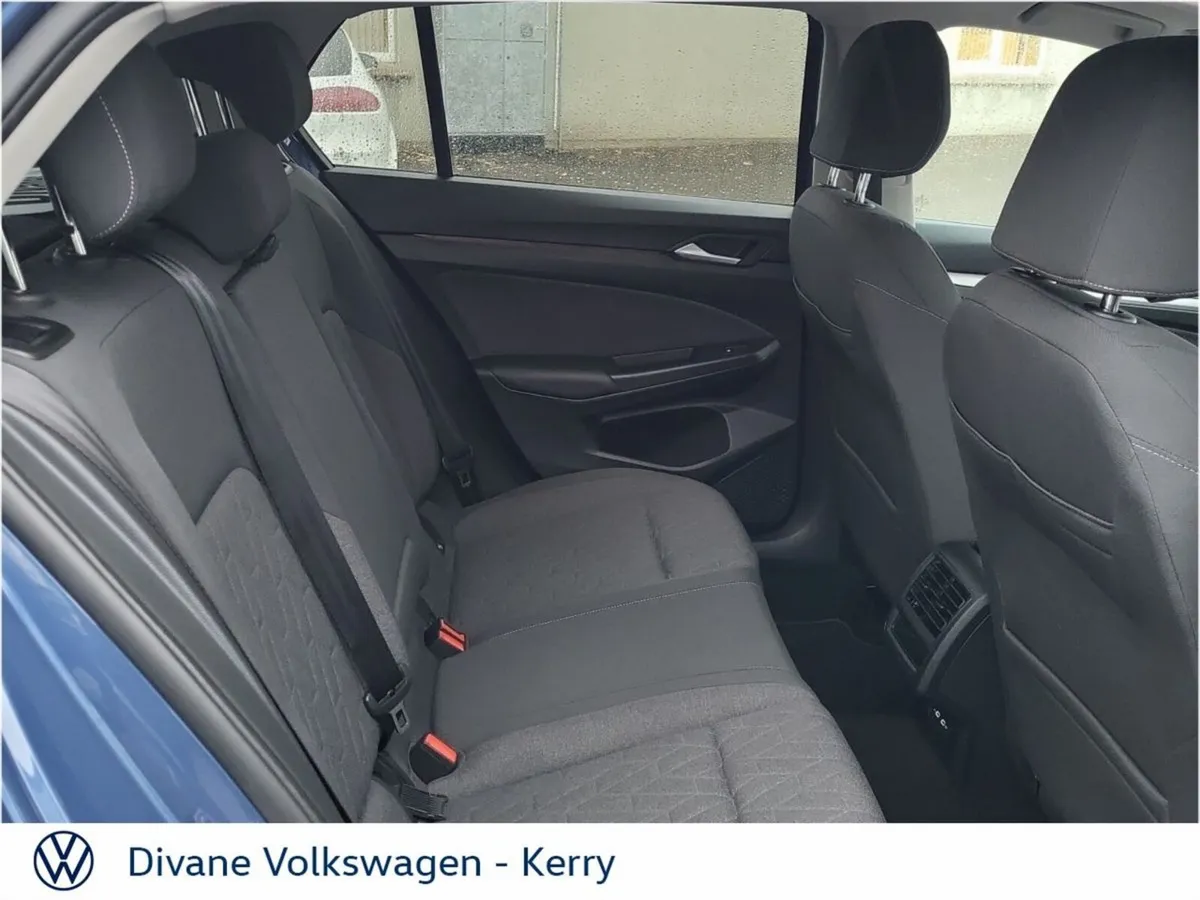 Volkswagen Golf Hatchback, Diesel, 2026, Blue