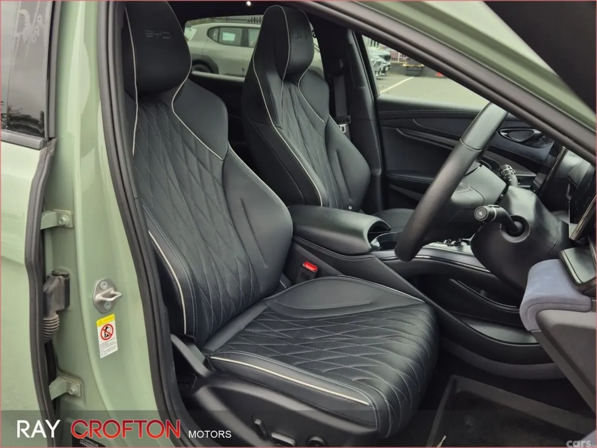 BYD SEAL Saloon, Electric, 2024, Green