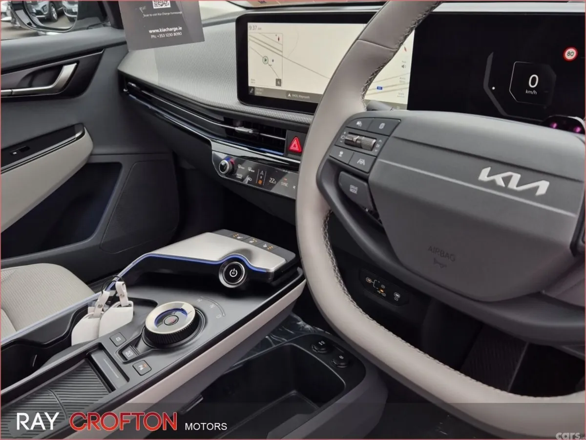 Kia EV6 MPV, Electric, 2026, White