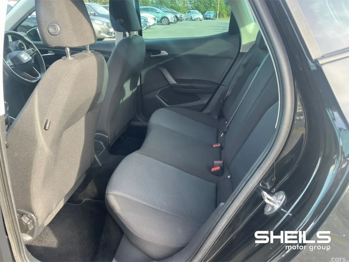 SEAT Arona SUV, Petrol, 2022, Black