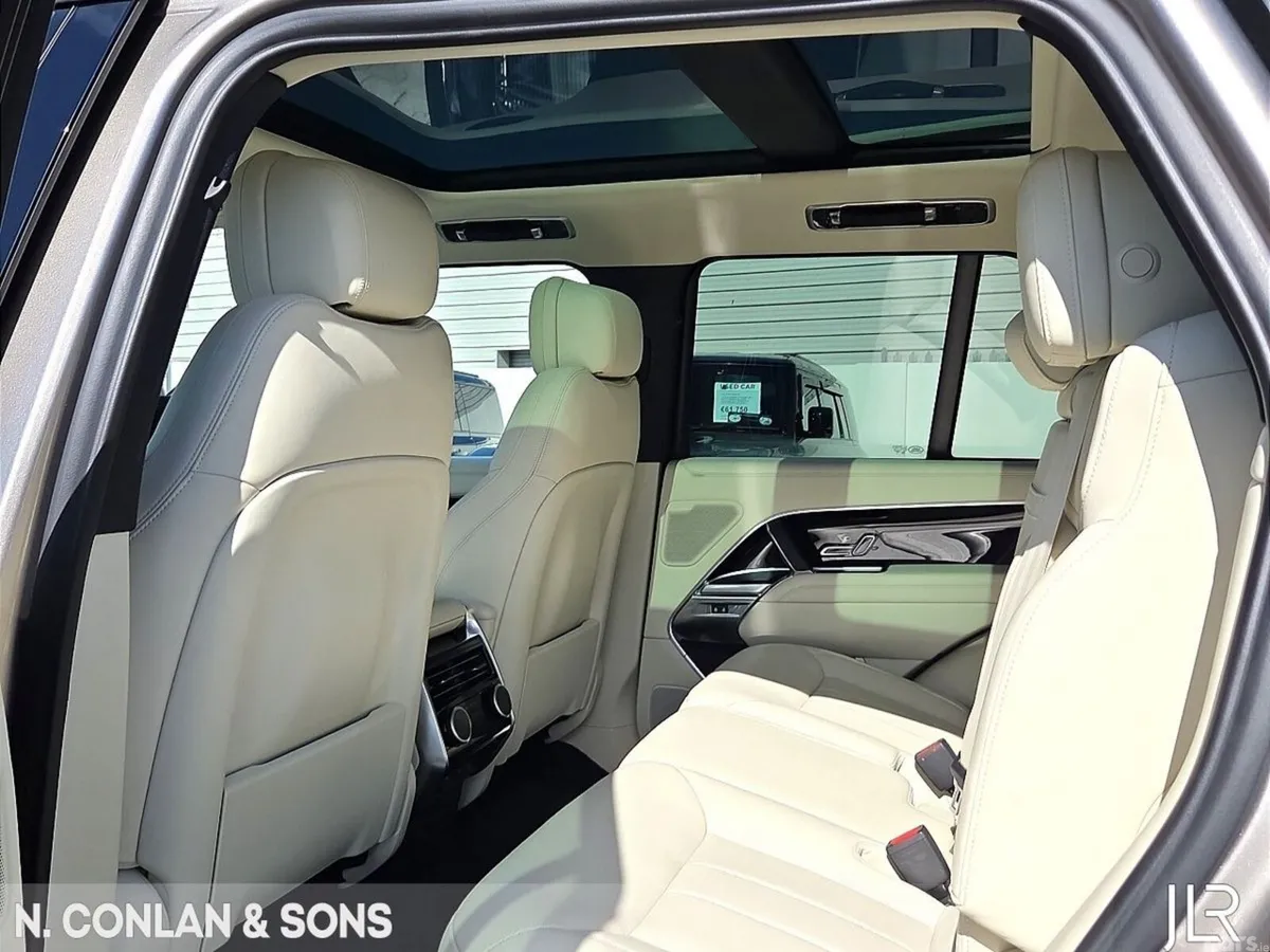 Land Rover Range Rover SUV, Petrol Hybrid, 2025, Gold