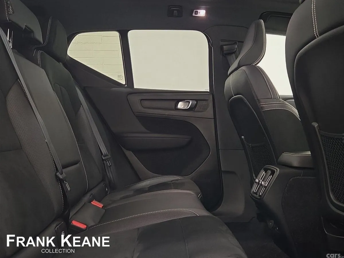 Volvo XC40 Estate, Diesel, 2020, Grey