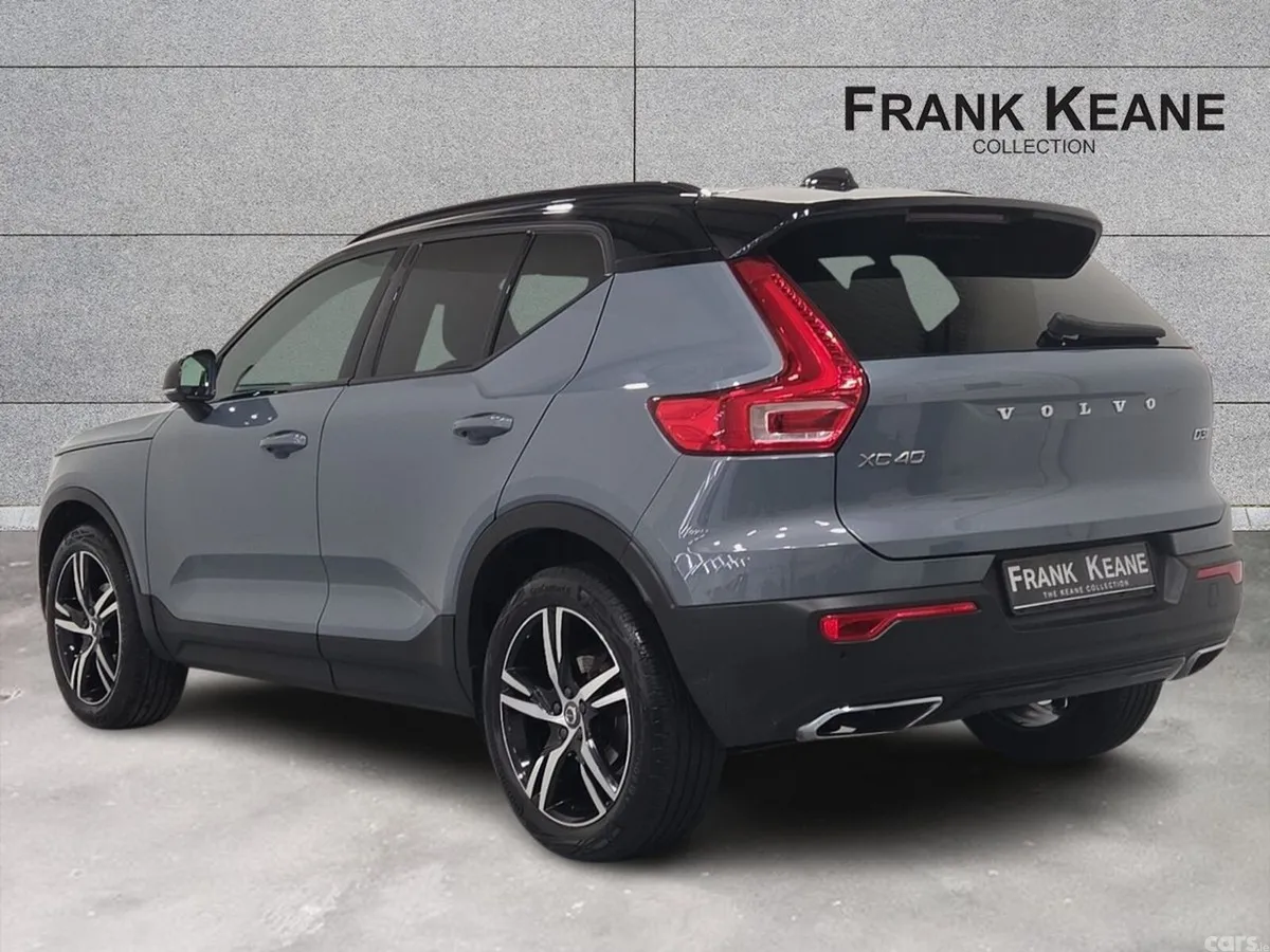 Volvo XC40 Estate, Diesel, 2020, Grey