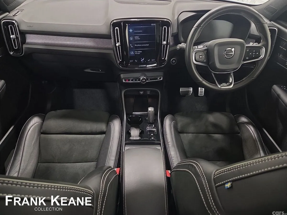 Volvo XC40 Estate, Diesel, 2020, Grey