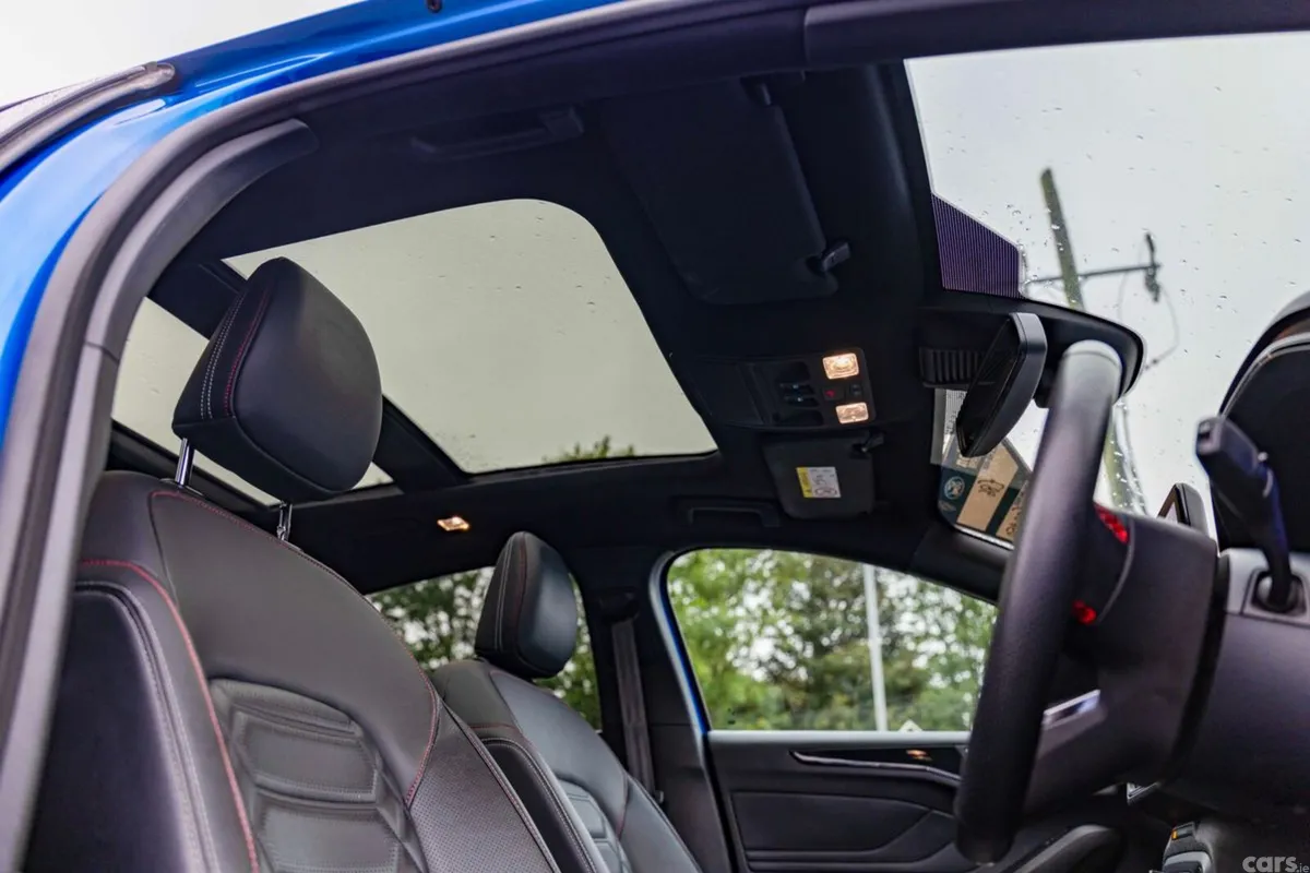 Ford Focus Hatchback, Petrol, 2022, Blue