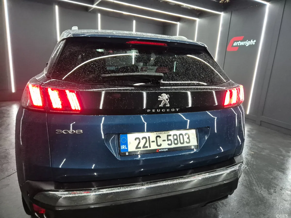 Peugeot 3008 MPV, Diesel, 2022, Blue