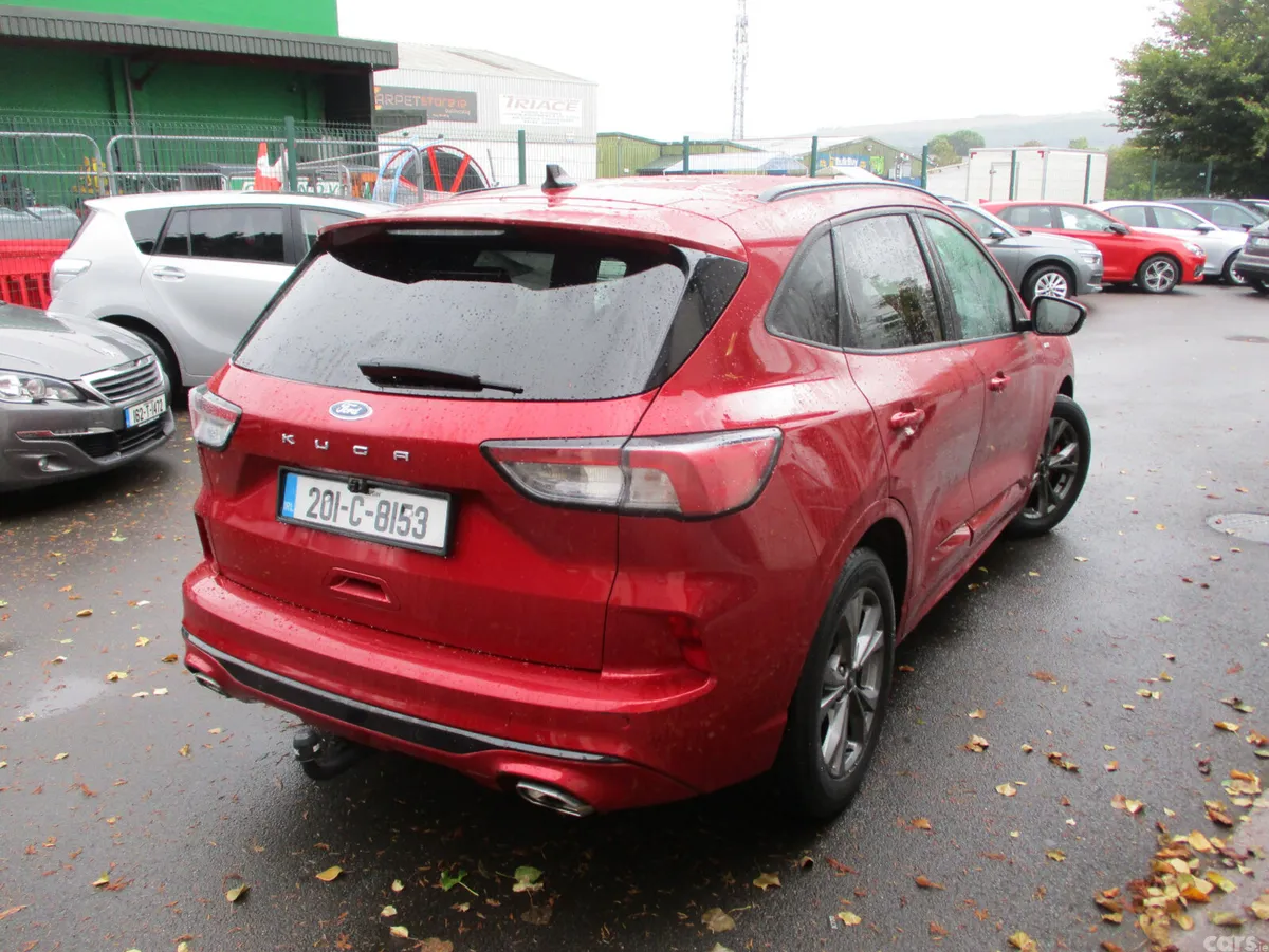 Ford Kuga SUV, Diesel, 2020, Red