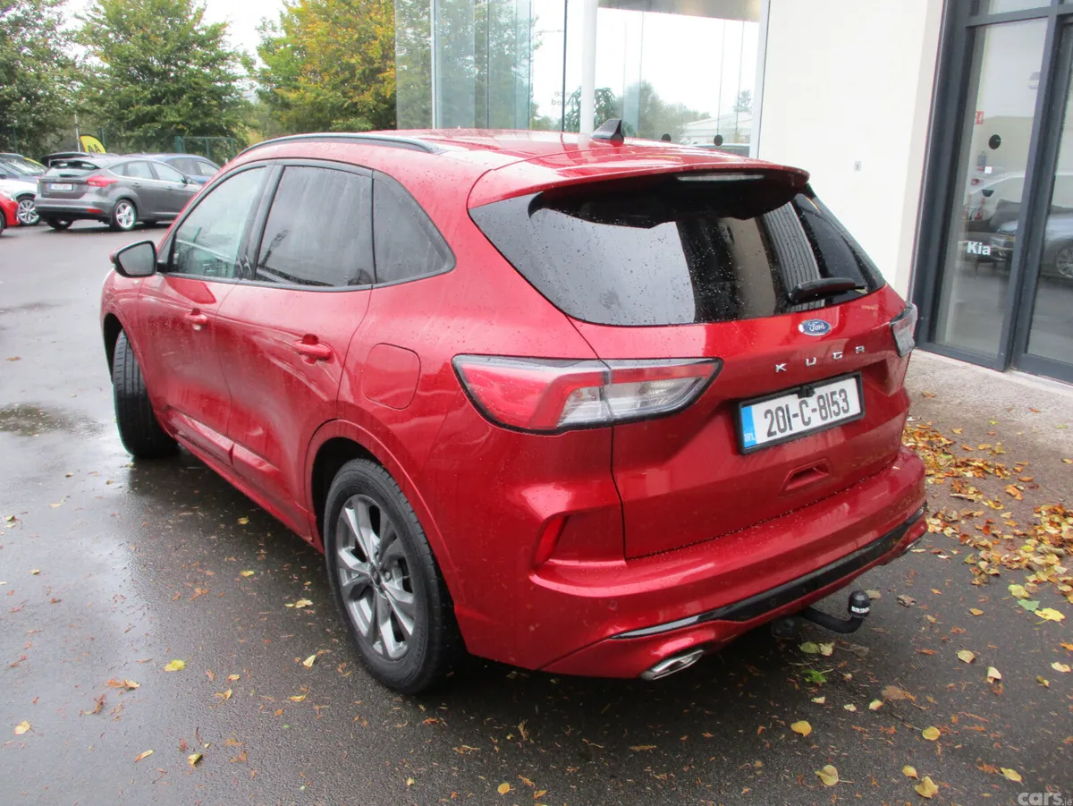 Ford Kuga SUV, Diesel, 2020, Red