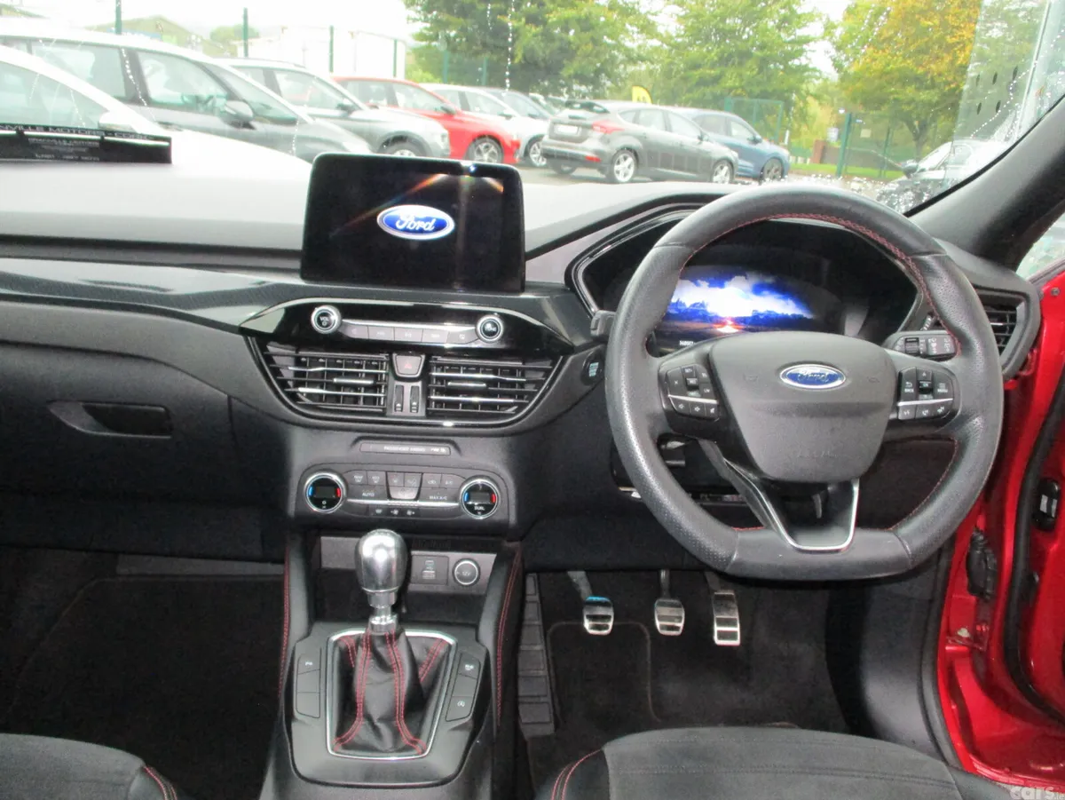 Ford Kuga SUV, Diesel, 2020, Red