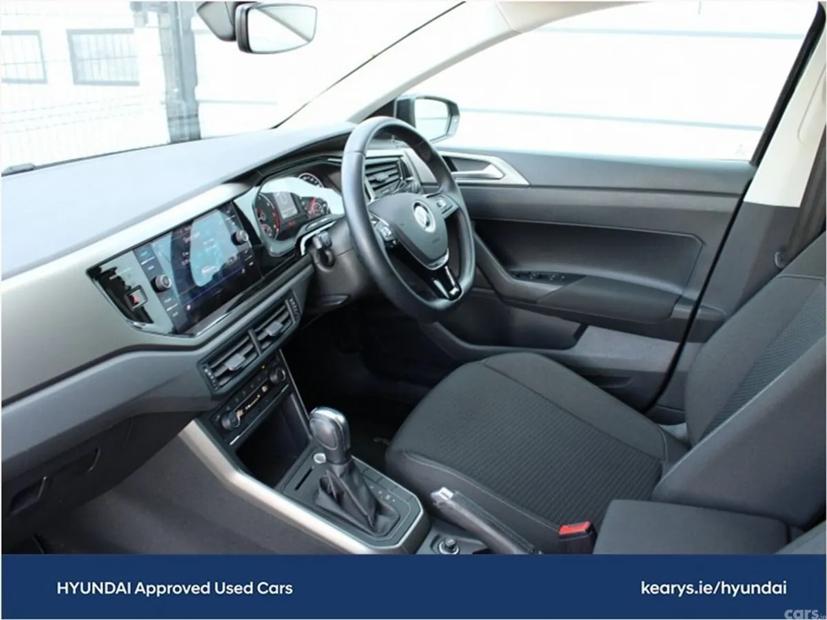 Volkswagen Polo Hatchback, Petrol, 2021, Black