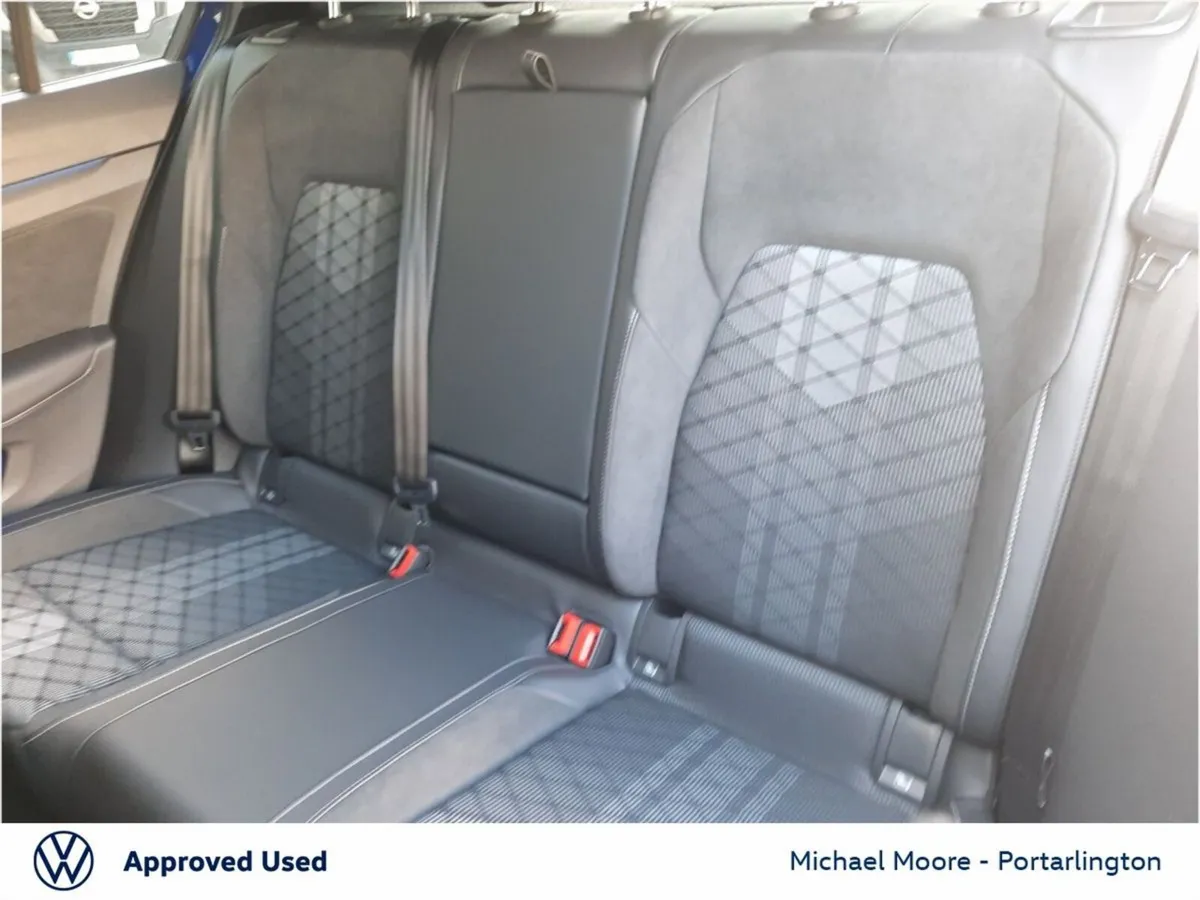 Volkswagen Golf Estate, Diesel, 2026, Blue
