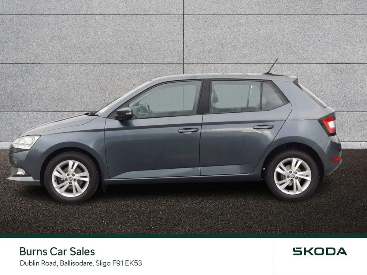 Skoda Fabia Hatchback, Petrol, 2020, Grey