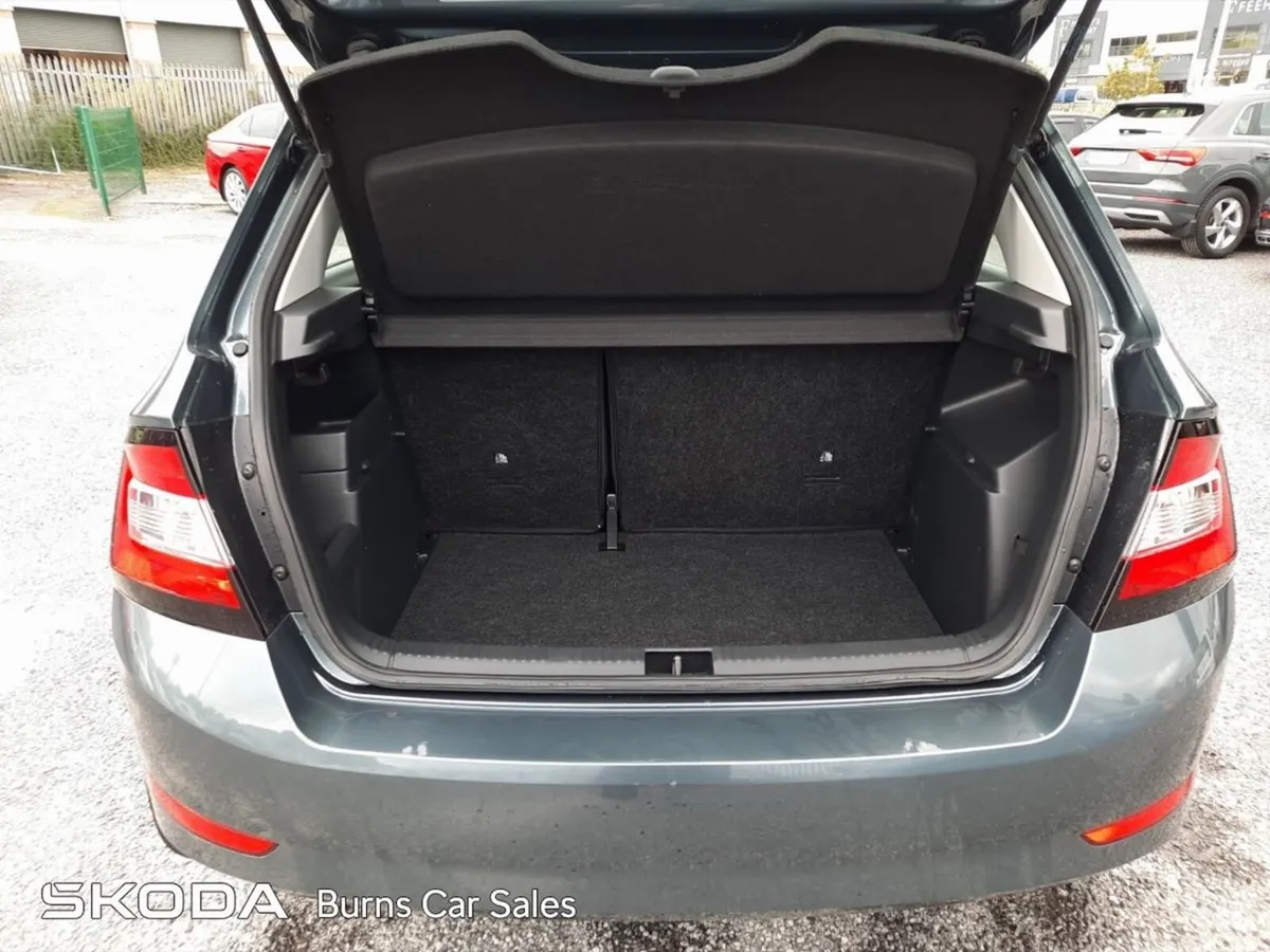 Skoda Fabia Hatchback, Petrol, 2020, Grey