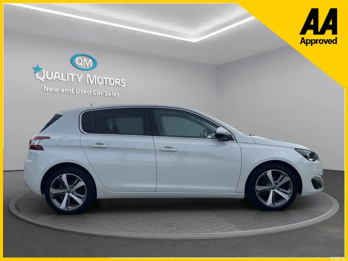 Peugeot 308 Hatchback, Diesel, 2017, White