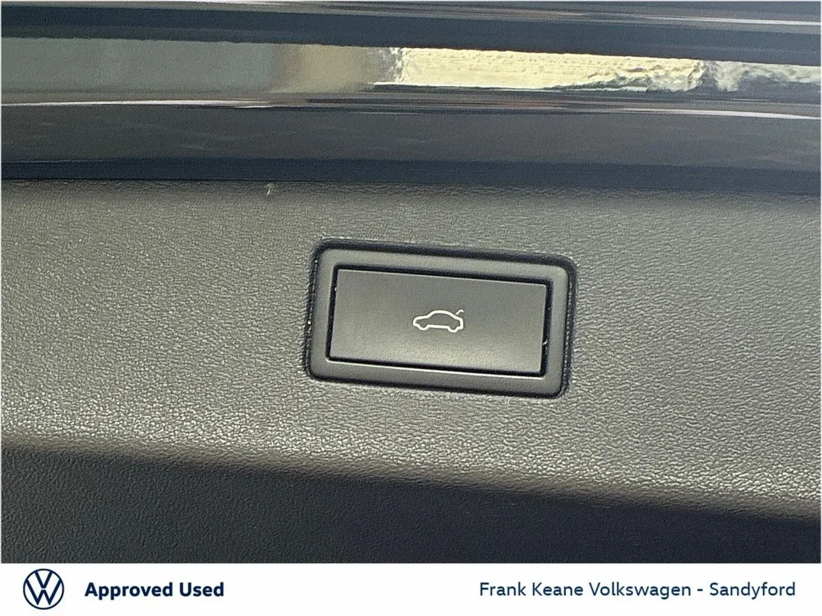 Volkswagen Tiguan SUV, Diesel, 2024, Black