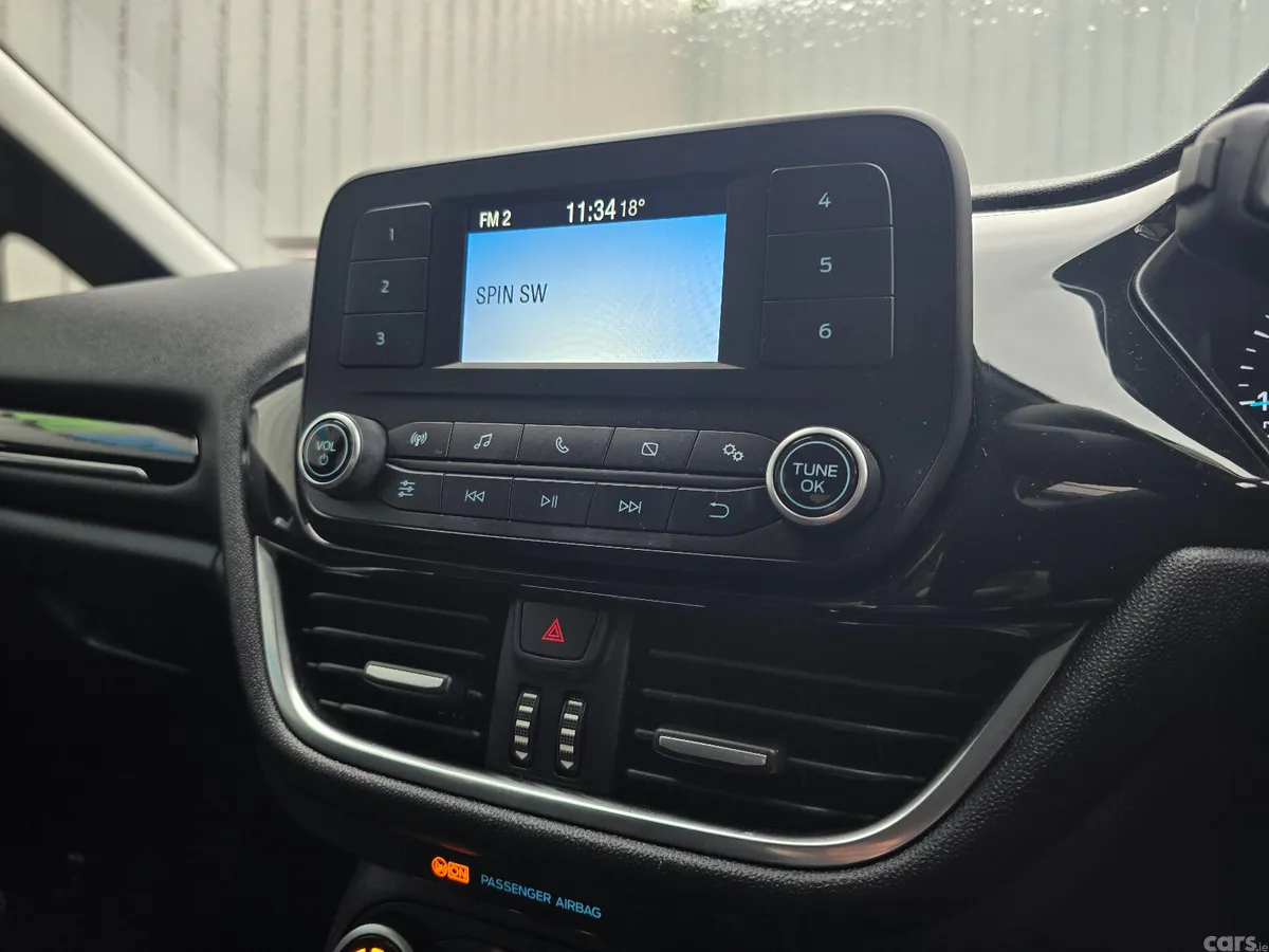 Ford Fiesta Hatchback, Petrol, 2019, Blue