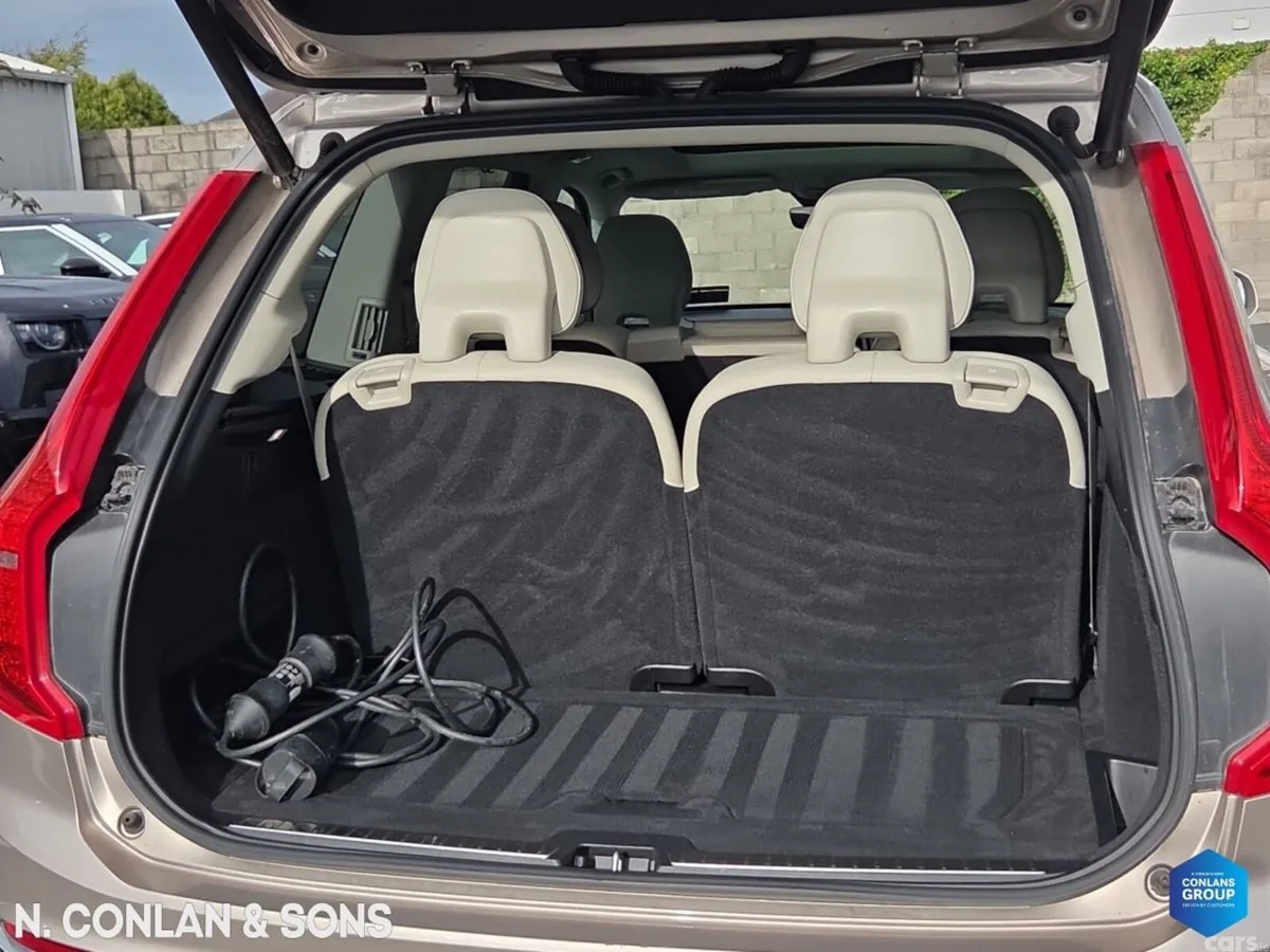 Volvo XC90 SUV, Petrol Plug-in Hybrid, 2023, Grey